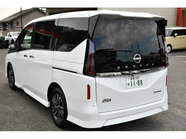 Nissan SERENA E-POWER HIGHWAY STAR V 2026 — миниатюра 2