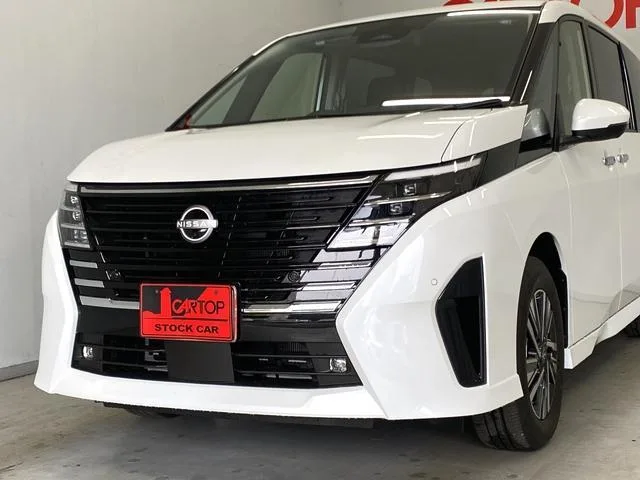 Nissan SERENA E-POWER HIGHWAY STAR V 2025 — миниатюра 3