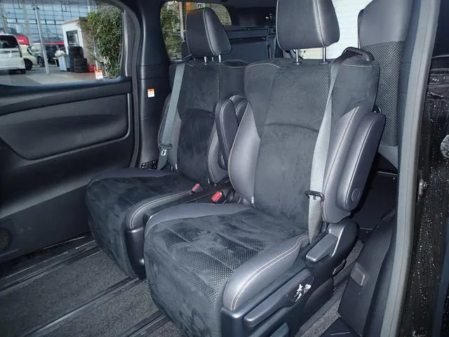 Toyota Alphard 2.5S TYPE GOLD III 2022 — миниатюра 5
