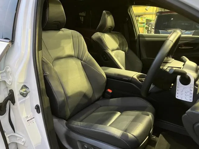 Toyota CROWN SPORT Z 2024 — миниатюра 5