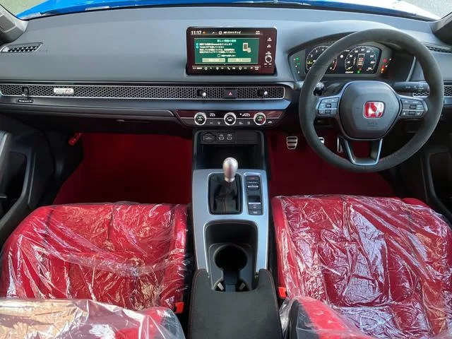 Honda CIVIC TYPE R 2025 — миниатюра 3
