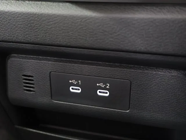 Nissan SERENA E-POWER HIGHWAY STAR V 2026 — миниатюра 4