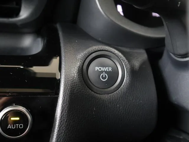 Toyota YARIS CROSS HYBRID Z 2024 — миниатюра 4