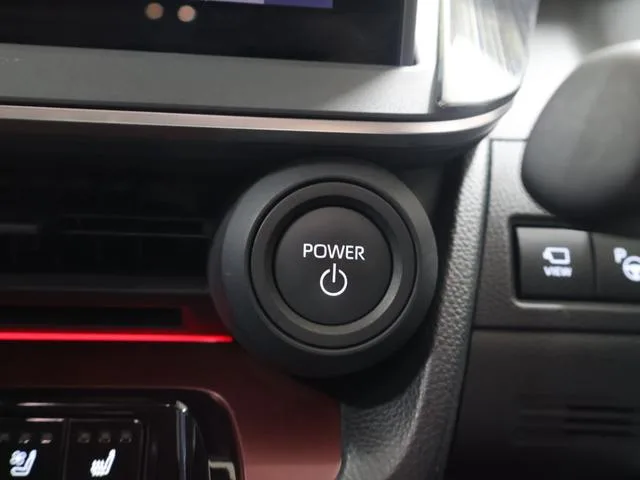 Toyota Prius Z 2023 — миниатюра 5