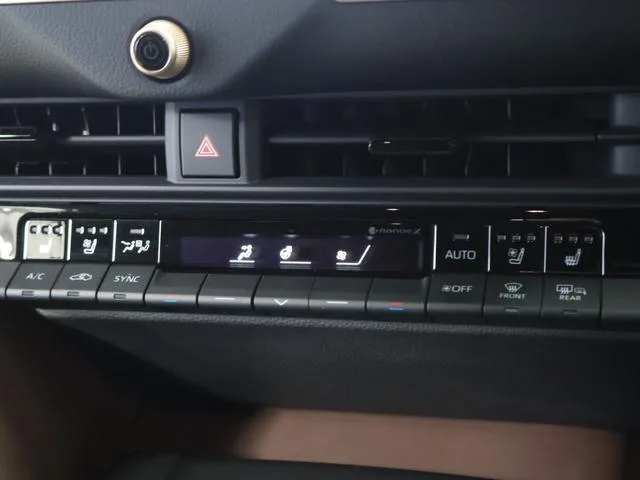 Toyota CROWN CROSSOVER G ADVANCED LEATHER PACKAGE 2023 — миниатюра 2