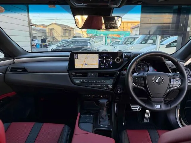 Lexus ES ES300H F SPORT 2022 — миниатюра 2
