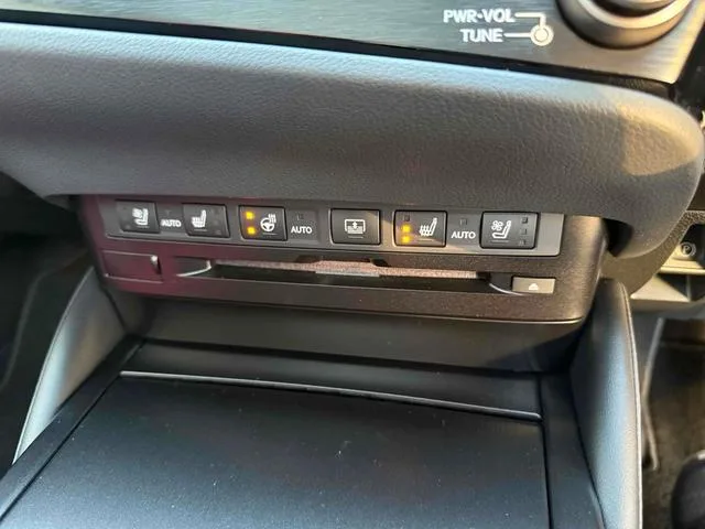 Lexus ES ES300H F SPORT 2022 — миниатюра 3