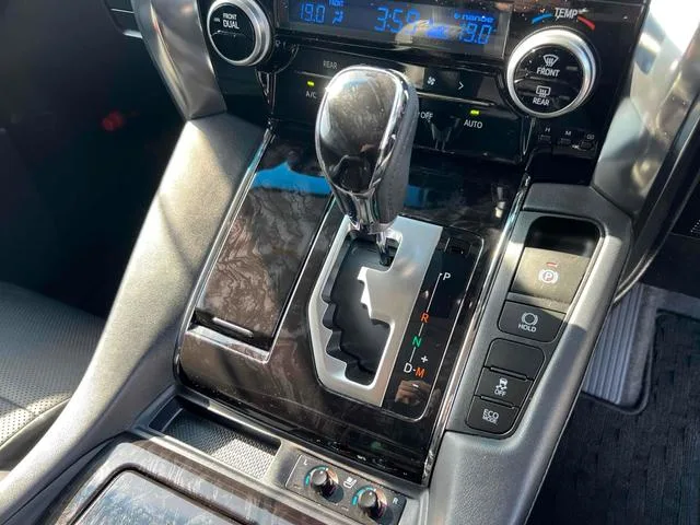 Toyota ALPHARD 2.5S C PACKAGE 2022 — миниатюра 4