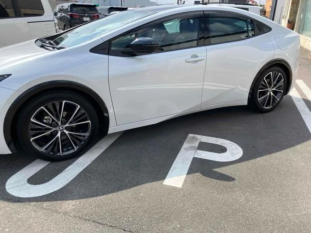 Toyota PRIUS Z 2023 — миниатюра 5