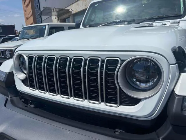 Chrysler Jeep JEEP WRANGLER UNLIMITED SAHARA 2025 — миниатюра 3