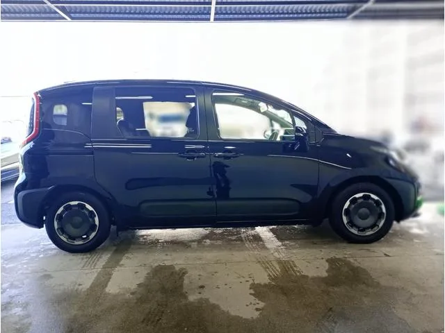 Toyota SIENTA HYBRID Z 2024 — миниатюра 5