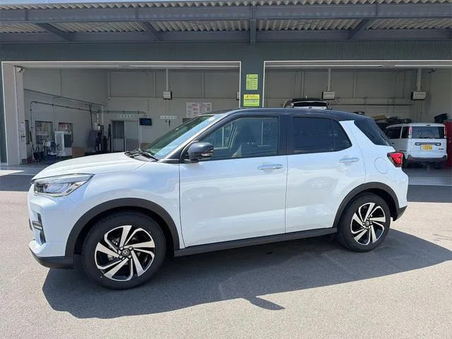 Toyota RAIZE Z 2025 — миниатюра 5