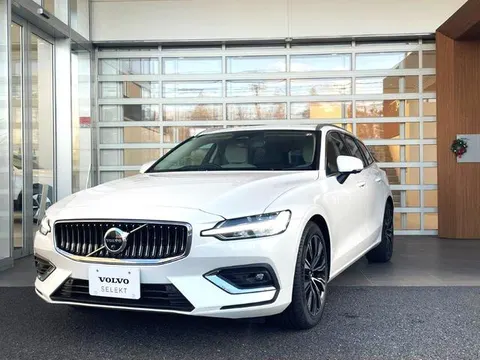 Volvo V60 2025 купить в Москве
