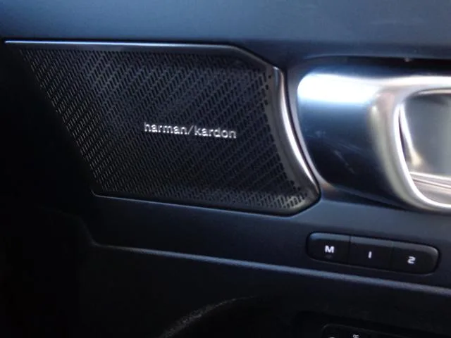 Volvo XC40 ULTRA B4 AWD 2026 — миниатюра 5
