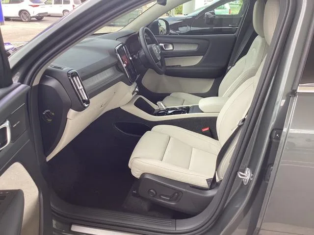Volvo XC40 ULTRA B4 AWD 2026 — миниатюра 2