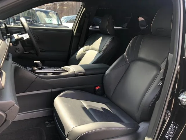 Toyota CROWN SPORT Z 2025 — миниатюра 4
