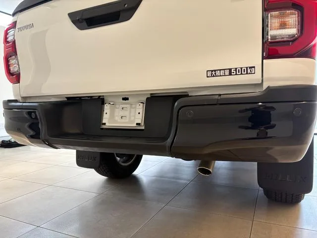 Toyota HILUX Z GR SPORT 2022 — миниатюра 3