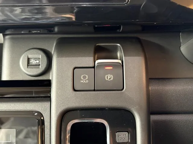 Suzuki SPACIA CUSTOM HYBRID XS 2026 — миниатюра 3