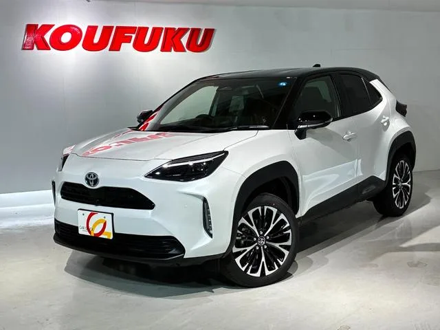 Toyota YARIS CROSS HYBRID Z 2026 — фото 1, купить с доставкой в Москву