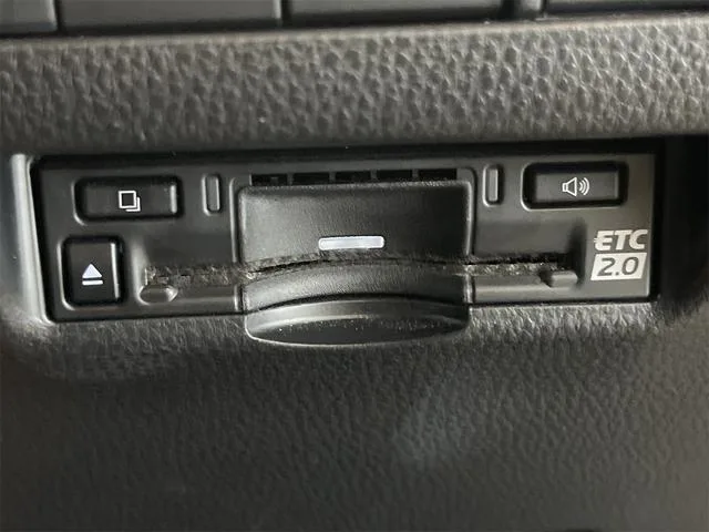 Toyota HARRIER HYBRID G 2023 — миниатюра 5