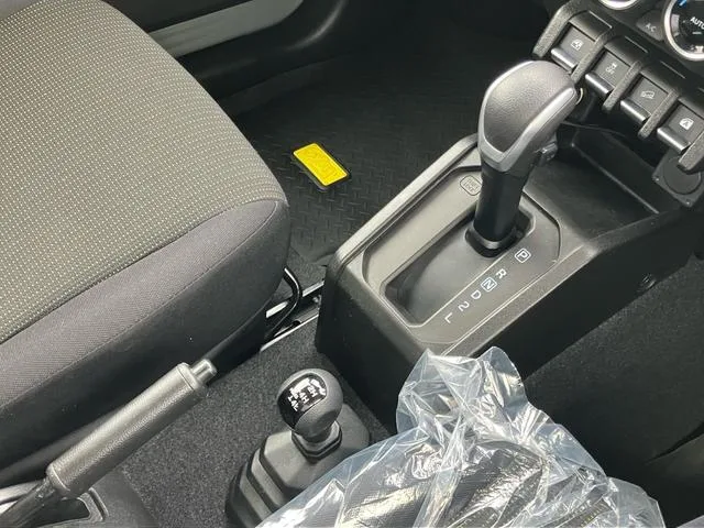 Suzuki Jimny XL 2023 — миниатюра 5