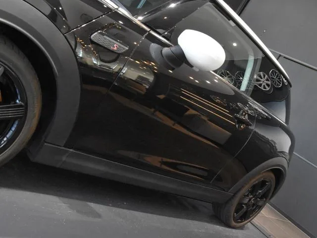 MINI MINI COOPER S CLASSIC TRIM 2023 — миниатюра 4