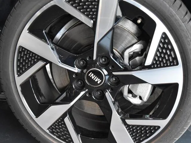 MINI MINI COOPER S CLASSIC TRIM 2024 — миниатюра 2