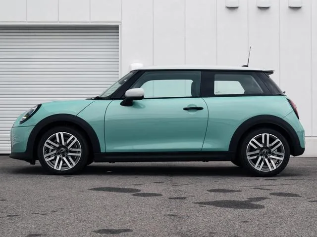 MINI MINI COOPER S CLASSIC TRIM 2025 — миниатюра 2