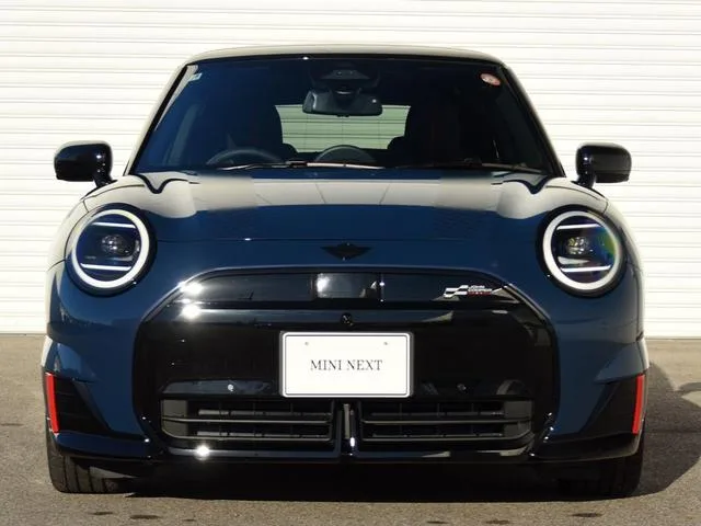 MINI MINI JOHN COOPER WORKS E JOHN COOPER WORKS TRIM 2025 — миниатюра 5