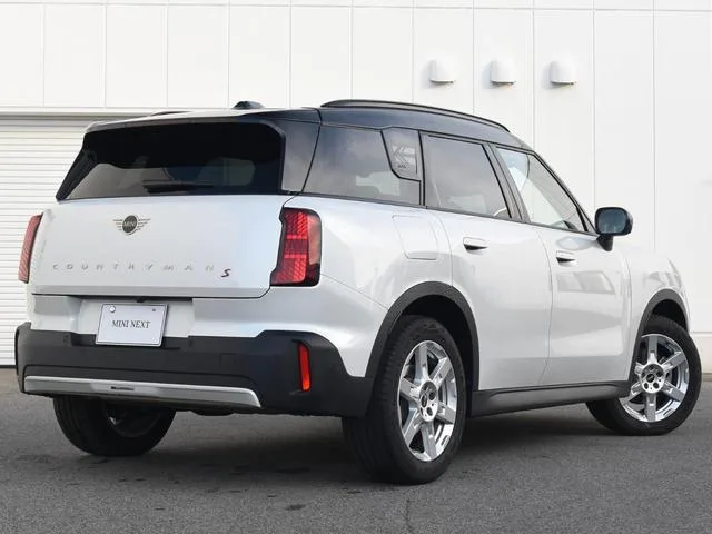 MINI MINI COUNTRYMAN S ALL4 CLASSIC TRIM 2024 — миниатюра 2