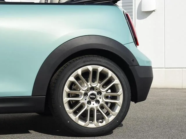 MINI MINI COOPER C CONVERTIBLE FAVOURED TRIM 2025 — миниатюра 5