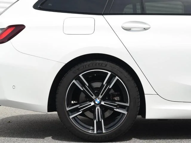 BMW 3 Series 320D X DRIVE TOURING M-SPORT 2023 — миниатюра 5