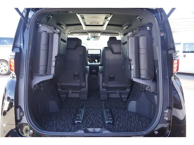 Toyota ALPHARD HYBRID Z 2023 — миниатюра 5