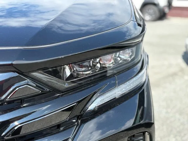 Toyota VELLFIRE HYBRID Z PREMIER 2024 — миниатюра 2