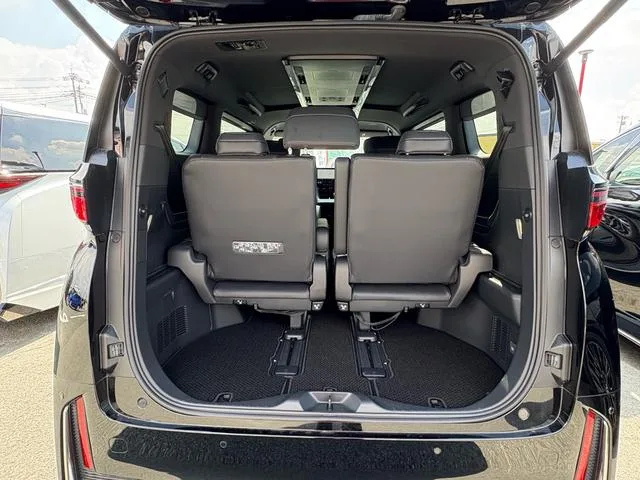 Toyota VELLFIRE HYBRID Z PREMIER 2024 — миниатюра 4