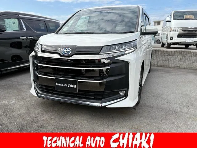 Toyota NOAH HYBRID S-Z 2024 — фото 1, купить с доставкой в Москву
