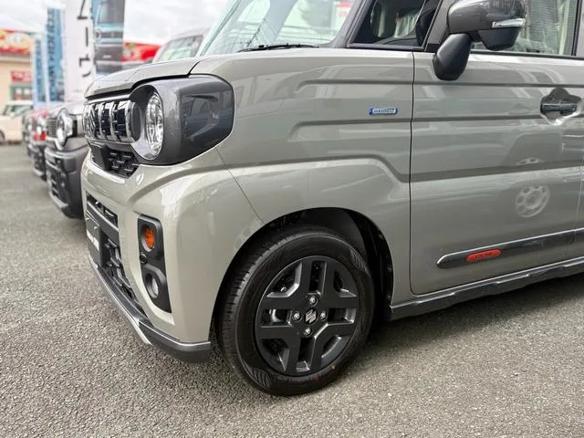 Suzuki SPACIA GEAR HYBRID XZ 2024 — миниатюра 4