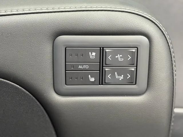 Toyota ALPHARD HYBRID Z 2024 — миниатюра 5