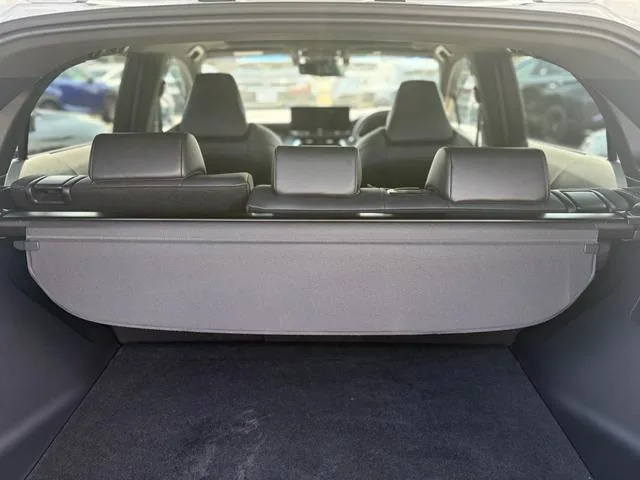 Toyota HARRIER PHEV 2023 — миниатюра 5