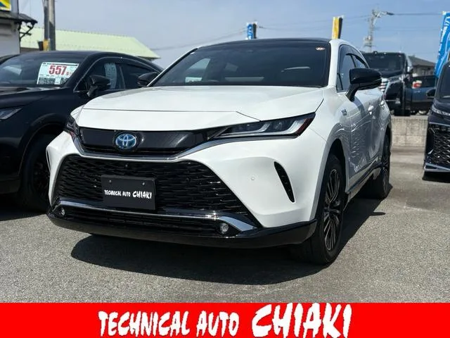 Toyota HARRIER PHEV 2023 — фото 1, купить с доставкой в Москву