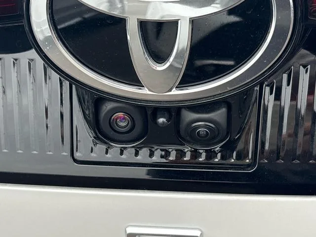 Toyota CROWN CROSSOVER 2024 — миниатюра 4