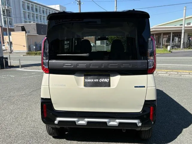 Mitsubishi DELICA MINI G PREMIUM LIMITED EDITION 2025 — миниатюра 4