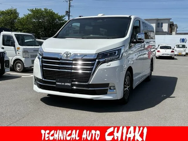 Toyota GRANACE PREMIUM 2024 — фото 1, купить с доставкой в Москву