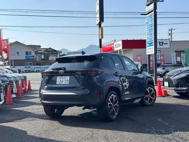 Toyota YARIS CROSS HYBRID Z 2026 — миниатюра 5