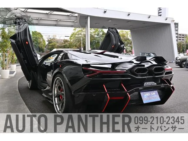 Lamborghini Revuelto BASE GRADE 2024 — миниатюра 2