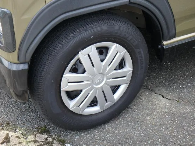 Daihatsu ATRAI ATRAI DECKVAN 2023 — миниатюра 4