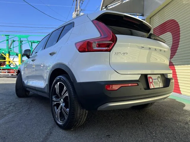 Volvo XC40 B4 AWD INSCRIPTION 2022 — миниатюра 3