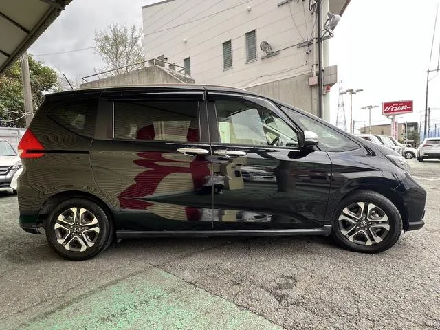 Honda FREED HYBRID HYBRID CROSSTAR 2023 — миниатюра 3