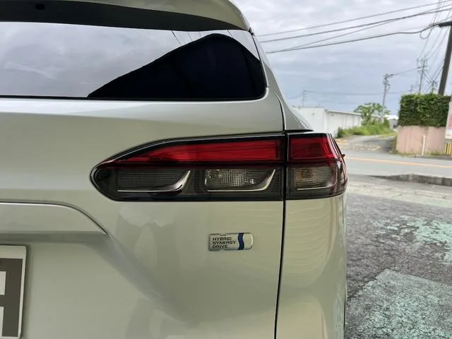 Toyota CorollaCross HYBRID Z 2023 — миниатюра 2