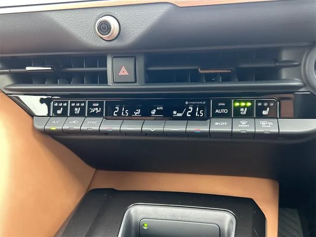 Toyota CROWN SPORT Z 2024 — миниатюра 2